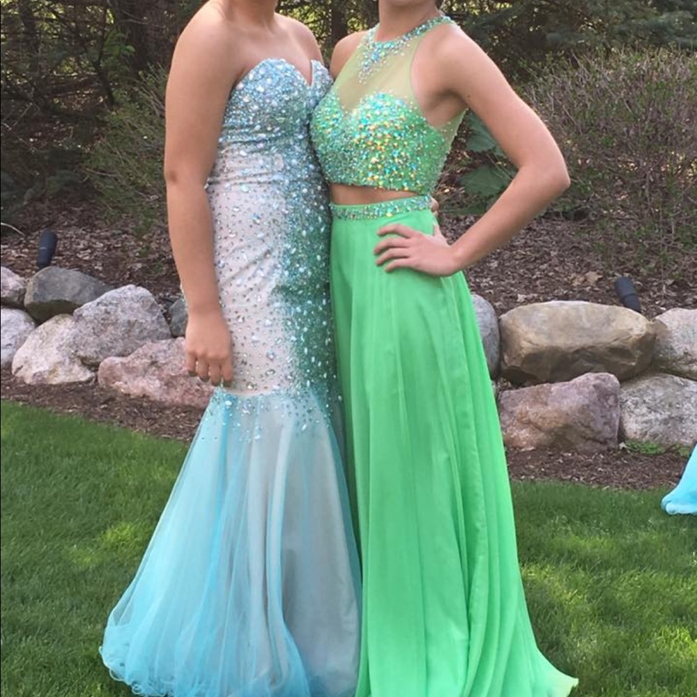 Green Two Peice Formal Dress